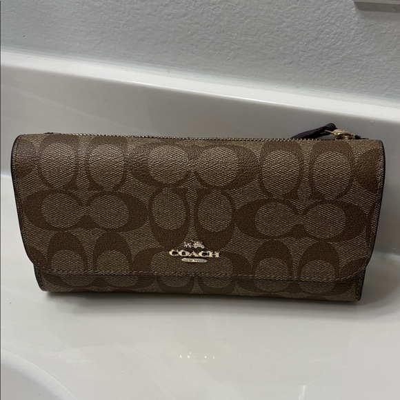 Coach | Bags | Coach Tan Signature Pattern Wallet And Checkbook Cover ...